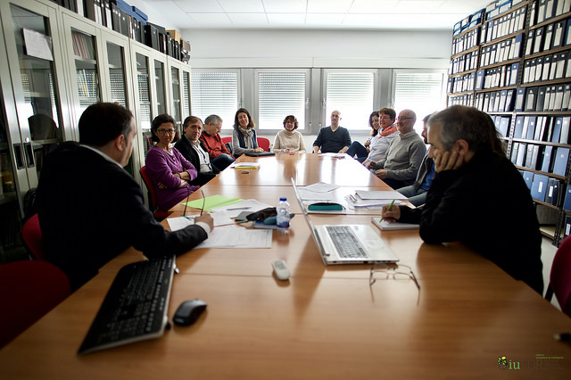 Reunión de evaluación con miembros del Instituto.